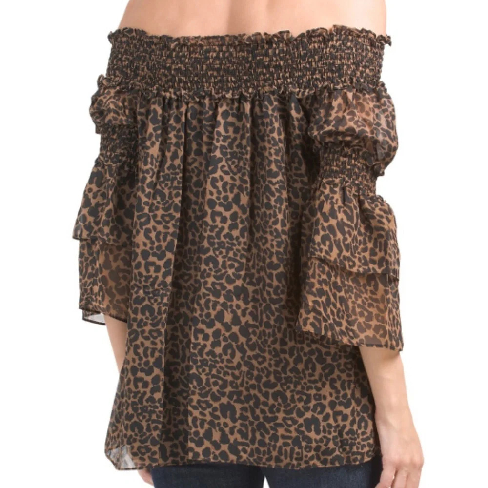 MAX STUDIO Off Shoulder Tier Sleeve Leopard Printed Top - Picture 2 of 4